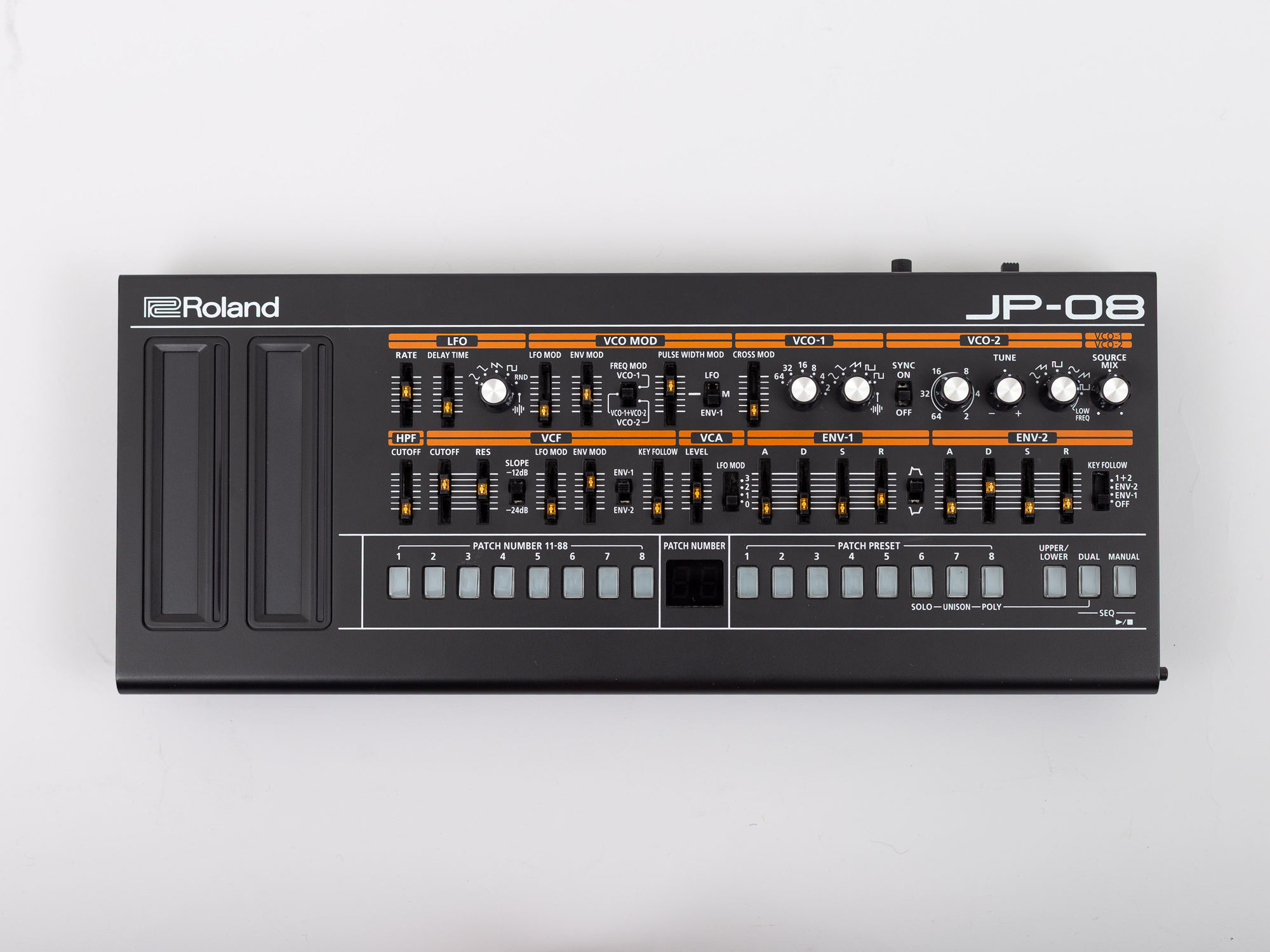 Roland JP-08